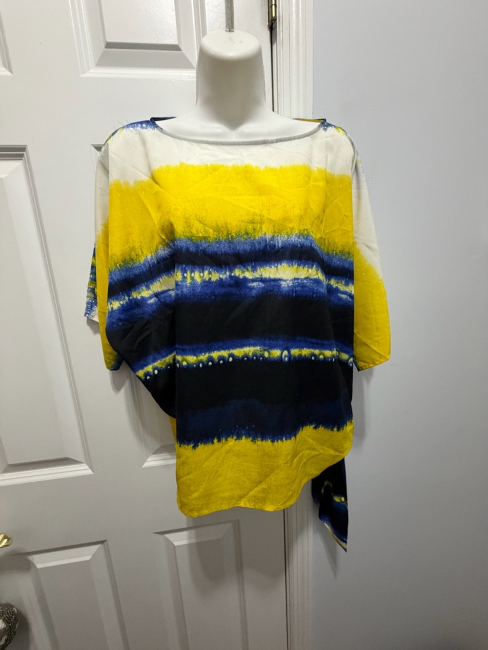 Michael Kors Yellow and Blue Tie-Dye Top size medium